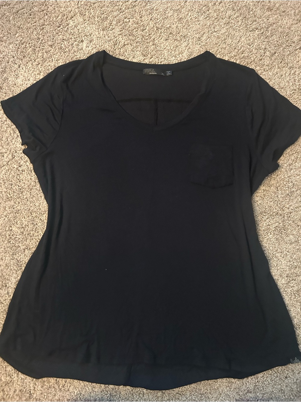 prAna Women's Foundation V-Neck Pocket Tee T-Shirt Black Size XL Short Sleeve